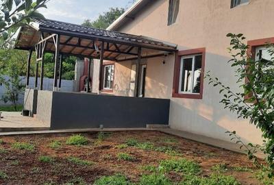 Casă cu 4 camere în Dărăști-Vlașca - 4