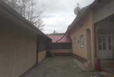 Casă cu 4 camere cu Teren 2000 Mp în Chilișeni - 10