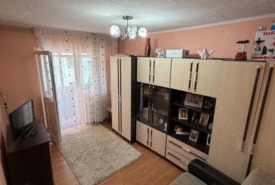 Apartament cu 2 camere semidecomandat în Badea Cârțan - 2