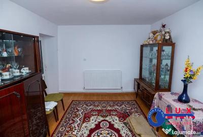 Casă cu 7 camere cu Teren 271 Mp în Orizontului - 10