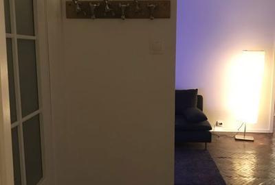 Apartament cu 2 camere semidecomandat în Grivița