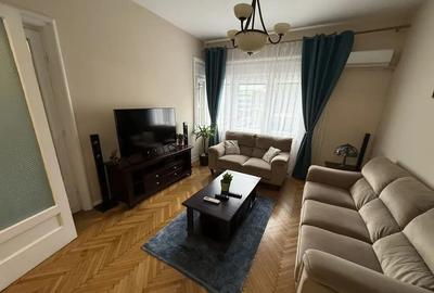 Apartament cu 6 camere decomandat în Ultracentral