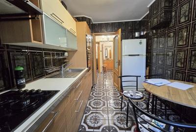 Apartament cu 3 camere decomandat, mobilat în Drumul Taberei - 26