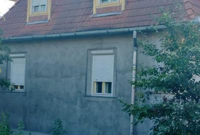 Casă cu 4 camere cu Teren 180 Mp în Central - 5