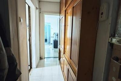 Vanzare apartament 2 camere, zona Scriitorilor, etajul 3/4 - 16