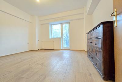 Unirii - Fantani, Casa Poporului, etaj 1, decomandat - 1