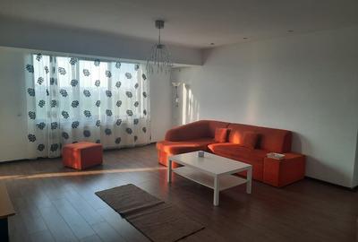 Apartament cu 3 camere semidecomandat în Tineretului - 7