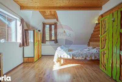 Casă cu 8 camere cu Teren 1000 Mp în Central - 8
