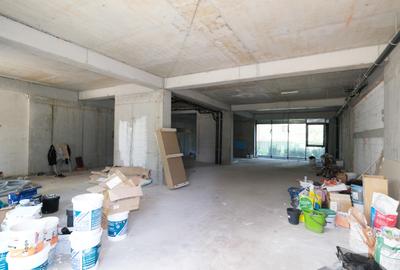 Chirie 246 mp spatiu comercial in Cortina North si 3 locuri parcare - 8
