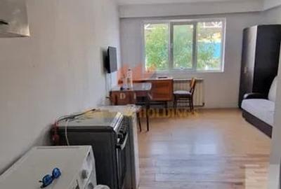 Garsonieră decomandată, mobilată în Prundu - 3