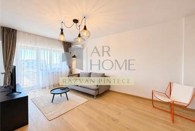 Apartament cu 2 camere decomandat, mobilat în Republicii
