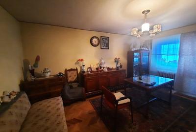 Apartament 3 camere in Zorilor la etajul 1 65 mp, 2 balcoane, 2 băi - 2