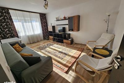 Apartament cu 2 camere decomandat, mobilat în Poarta 6 - 6