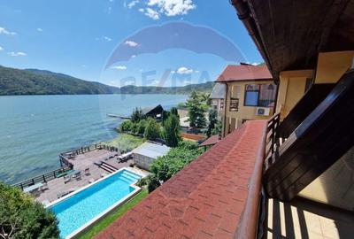 Vanzare  Pensiunea La Ponton / 20 camere / Parcare /  Eselnita - 16
