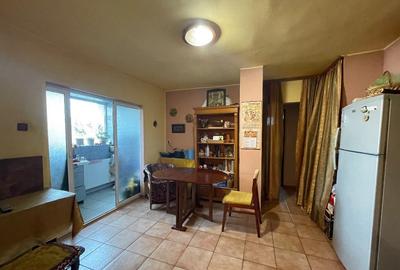 Apartament cu 3 camere in Micro 21 - 4