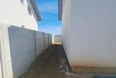 Casă cu 4 camere în Vârteju - 16