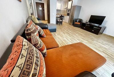 Apartament cu 2 camere semidecomandat, mobilat în Central