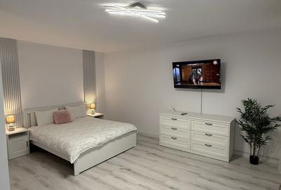 Garsonieră decomandată în Central - 1