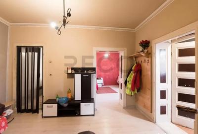 Casă cu 3 camere cu Teren 1300 Mp în Șușturogi - 1