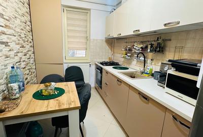 Apartament cu 3 camere decomandat în Exterior Vest - 5