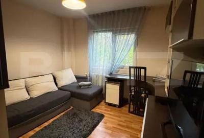 Apartament cu 4 camere decomandat în 9 Mai - 13