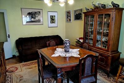 Apartament 3 camere vis a vis de Palas - 1