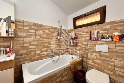 Apartament 3 camere, complet renovat la curte comuna in zona Centrala - 9