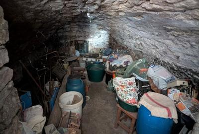 Casă cu 4 camere cu Teren 957 Mp în Mera - 5