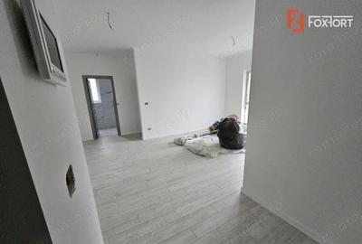 Apartament cu 3 camere de vanzare in Arad, zona Gradiste - 3