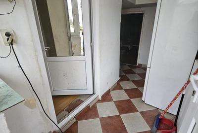 Giulesti SECTOR 1 Teren 254mp 4Cam+Hol+Baie+Buc Casa Modesta 1965 - 3