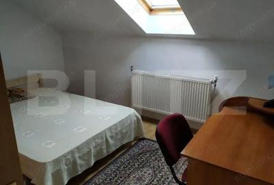Apartament 3 camere, 70 mp, decomandat, parcare, zona UMF