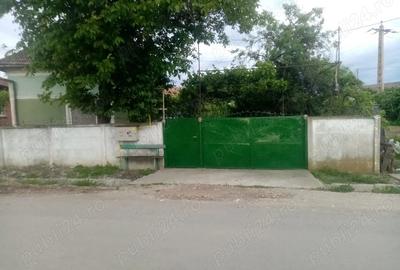 Casă cu 3 camere în Unirea - 2