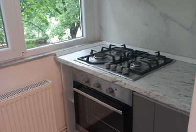 Apartament cu 2 camere decomandat în Soarelui - 11