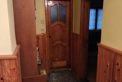 Apartament cu 4 camere decomandat în Micro 3 - 4