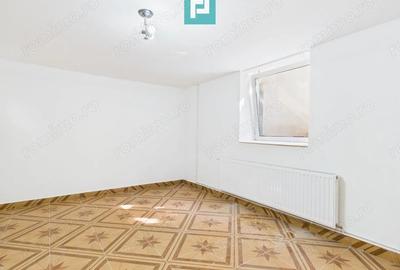 Apartament 4 camere, Bulevardul Revolu?iei - 7