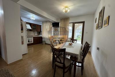 Casă individuală cu 8 camere cu Canalizare în Est - 16