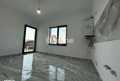 Casă cu 4 camere cu Teren 440 Mp în Miroslava - 2
