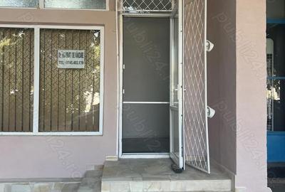 Spațiu comercial, de 72 mp, în Central - 8