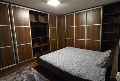 Apartament cu 4 camere decomandat, mobilat în Independenței - 3