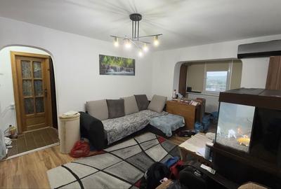 Apartament cu 2 camere semidecomandat în Fălticeni - 3