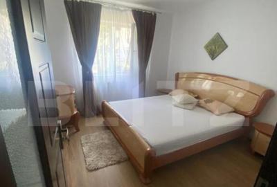Apartament de inchiriat, cu 2 camere, 45 mp, zona Micro 9 - 12