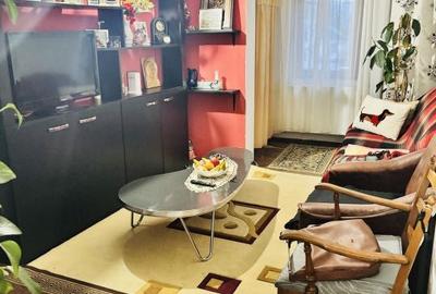 Apartament cu 4 camere decomandat în Central - 4