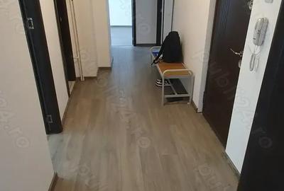 Apartament 3 camere Sebastian