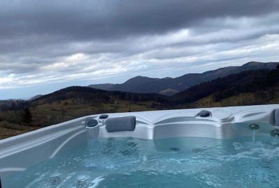 Casă cu 4 camere în Rogojel - 1