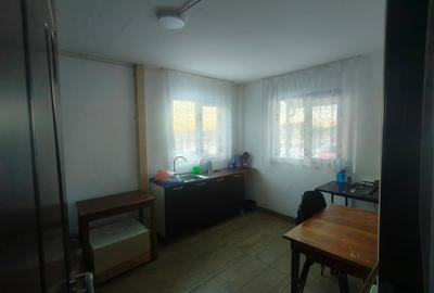 Casa și teren în Comuna Postavari - 8