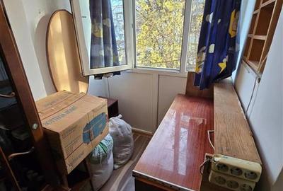 Etaj 1 - Nicolina , garsoniera mobilata, libera - 5