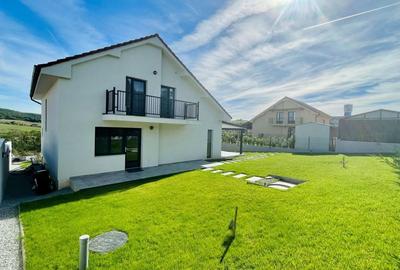 Casă cu 5 camere cu Teren 552 Mp în Băile Felix - 10