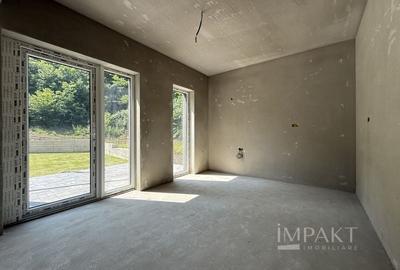 Case cuplate la liziera padurii , ideale pentru 2 familii ! - 20