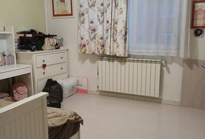 Apartament cu 3 camere decomandat în Drumul Taberei - 2