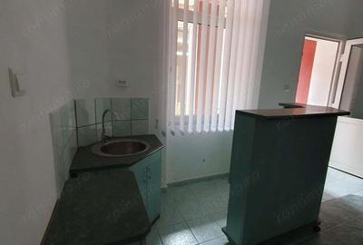 Spațiu comercial, de 260 mp, în Blașcovici - 9